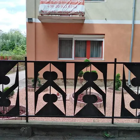 Anna Apartman *