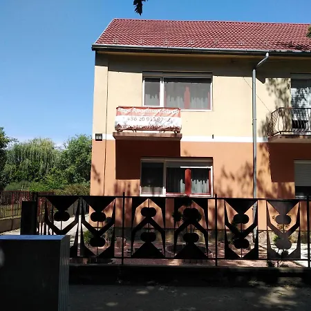 Anna Apartman