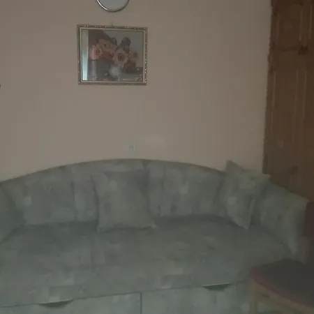 Anna Apartman